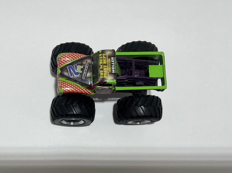 Hot Wheels Monster Jam Lil’ Miss Dangerous 1:64 Diecast Truck