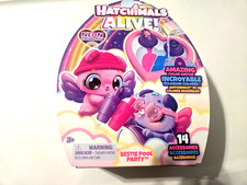 Hatchimals Alive Neon Rainbow 14 Accessories Brand New