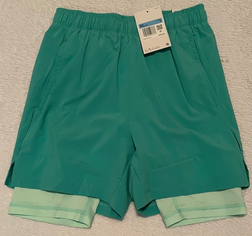 NWT $45 Size M Nike Boys 2-in-1 Training Basketball Shorts Teal DM8522-392 - Picture 2 of 3