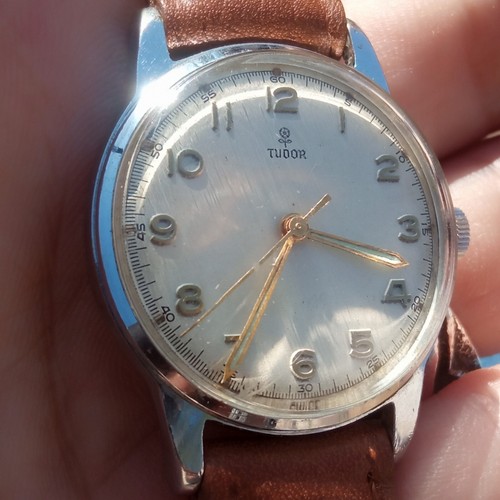 Tudor Manual Wind 31mm Vintage Made in England for Rolex Wristwatch - Picture 14 of 17