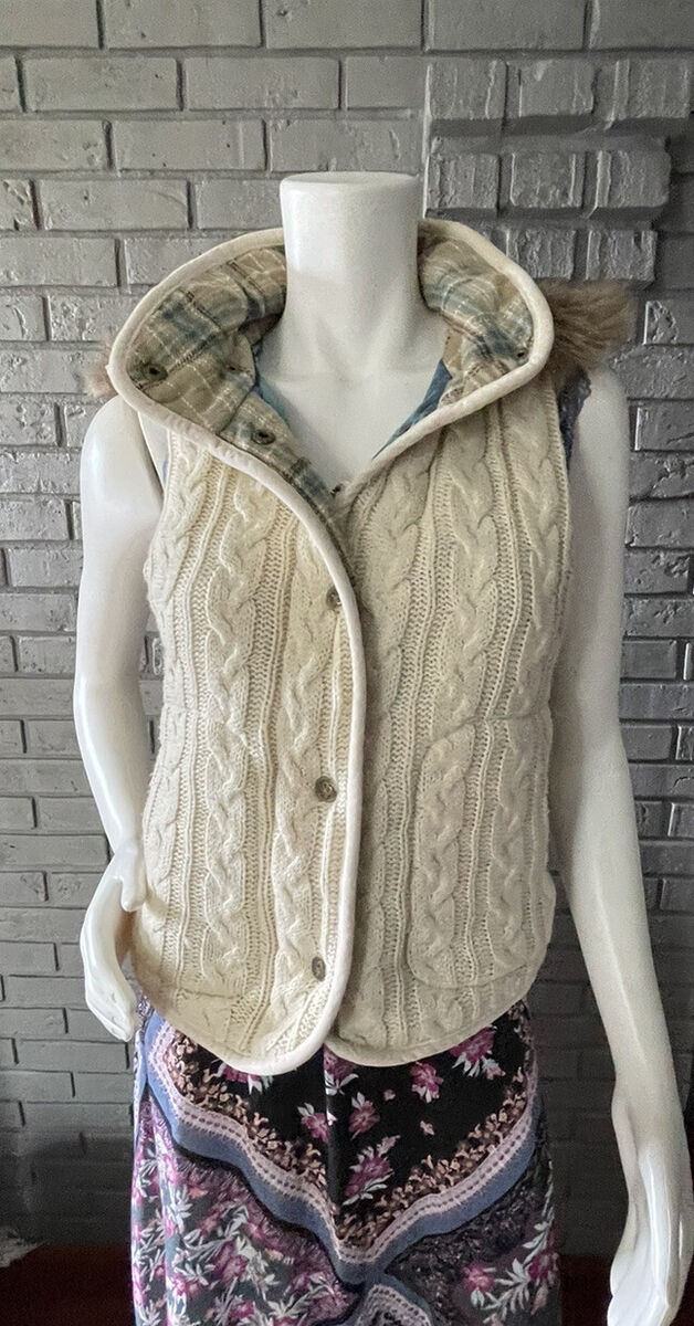 Y2k BB Dakota cable knit faux fur plaid hooded sweater vest size small A9