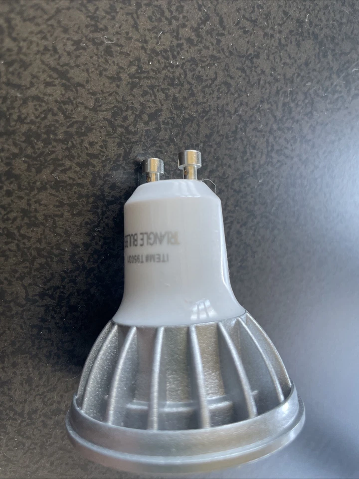 GU10 LED Bulb Dimmable 6W Warm White 400 Lumens 50w Replacement - Image 3 of 4