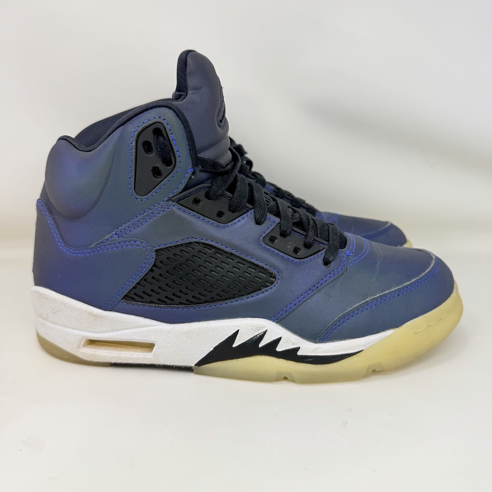 Nike Air Jordan 5 Retro Iridescent Oil Grey Shoes Women&rsquo;s 