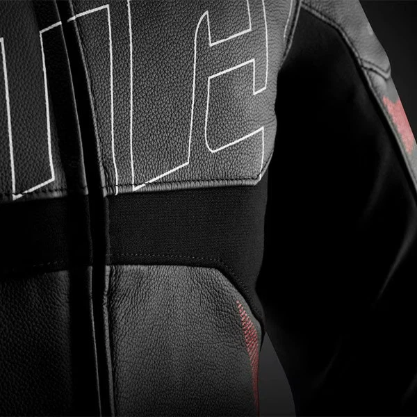 Black White Red, photo 7 of 12