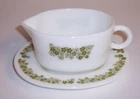 Vintage Pyrex Spring Blossom Crazy Daisy GRAVY BOAT & UNDERPLATE Corelle