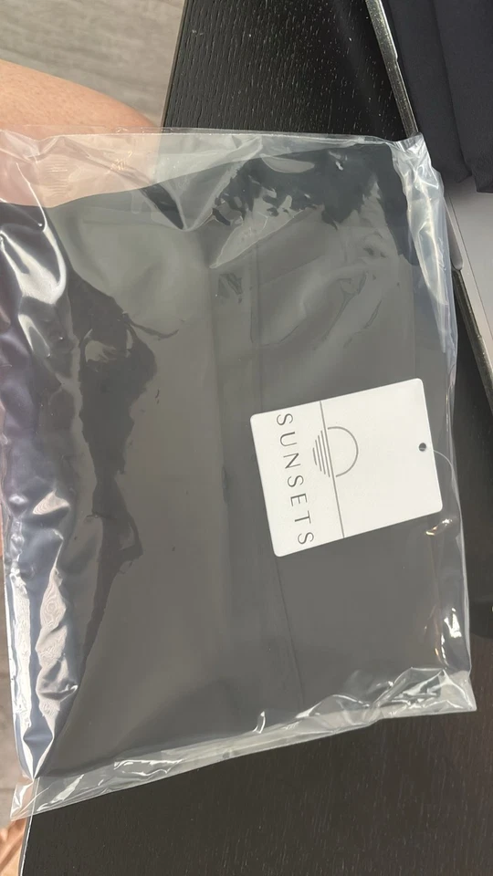 Sunsets Para Mujer Estándar Deportivo Falda de Natación Traje de Baño Parte Inferior Negro Foto 2 de 4