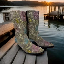 Artemis Women's EU 36 US 6.5 Cuban Style Velvet Embroidered Boots Floral Boho