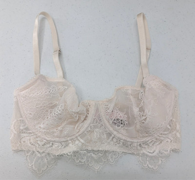 Victoria's Secret Bra 32C Ivory Lace Push Up Without Padding Angels-READ