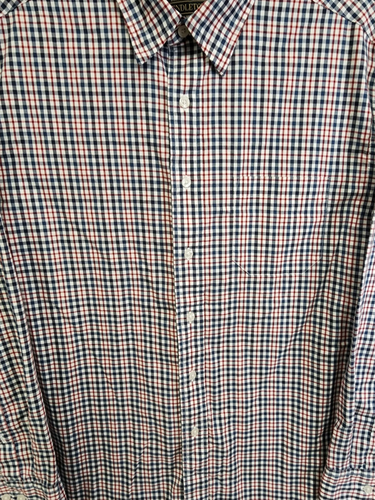 Pendleton Bridgeport Men's Medium Button Down Lon… - image 3