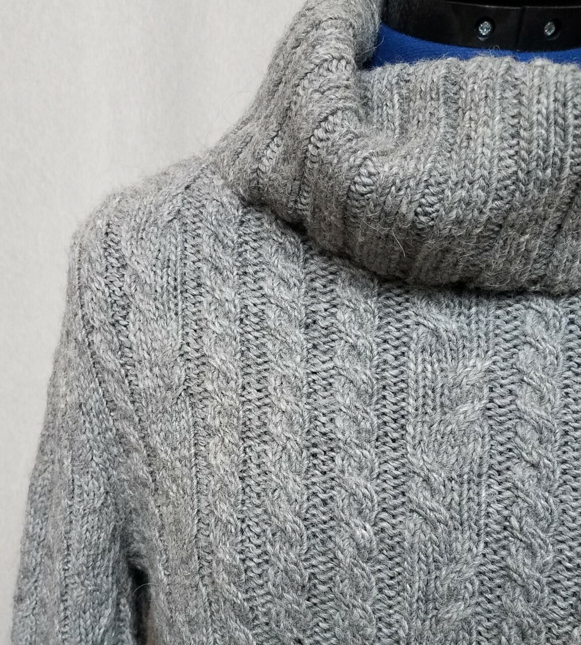 PENDLETON WOOL BLEND CABLE KNIT TURTLENECK SWEATE… - image 5