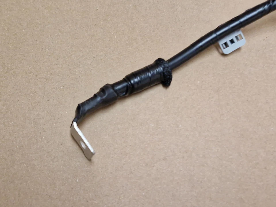 Hyundai Ioniq Positive Cable Battery 2016-on 91856G2010 Genuine NEW OEM - Image 3 of 4