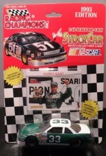 UNUSED/UNOPENED MINI NASCAR STOCK CAR TRADING CARD,HARRY GRANT'S 33 CAR 81220 