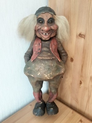 Vintage Norweger Nyform Troll mit Original Etikett Nr. 209 Höhe 20 Zoll