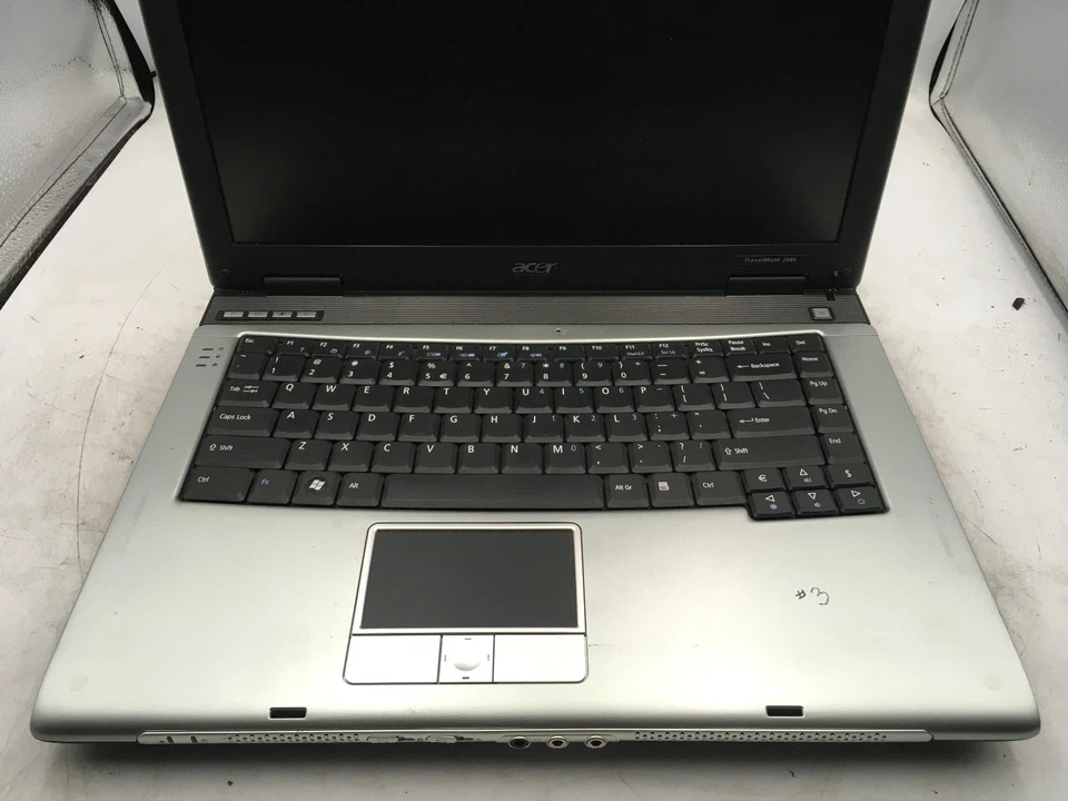 ACER TRAVELMATE 2480 -FOR PARTS/NO POWER- INTEL CELERON M - 512MB RAM - READ -BB - Image 3 of 4