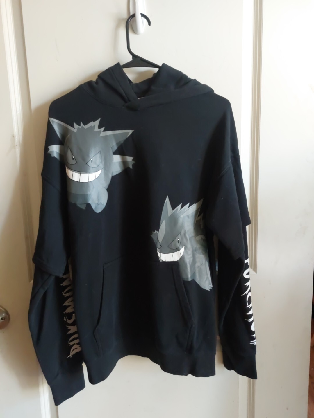 Picture 1 of 6