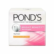 Pond's Bright Beauty SPF 15 PA  Fairness Cream, 50 Gm Fades Stubborn Dark Spots