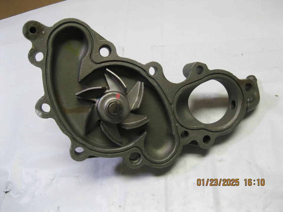 Engine Water Pump Cardone 57-1283 Reman Foto 4 de 4