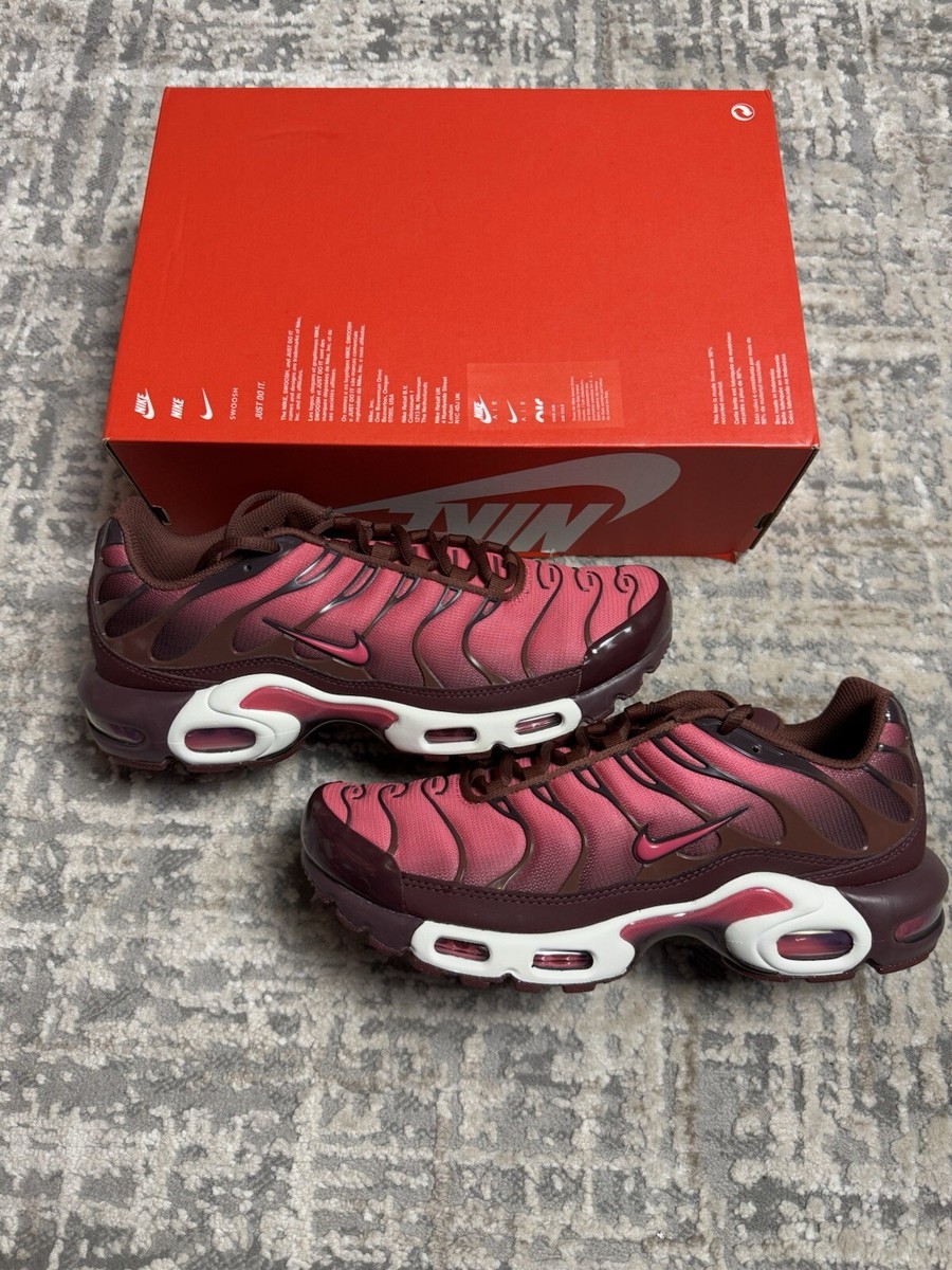 burgundy air max tn
