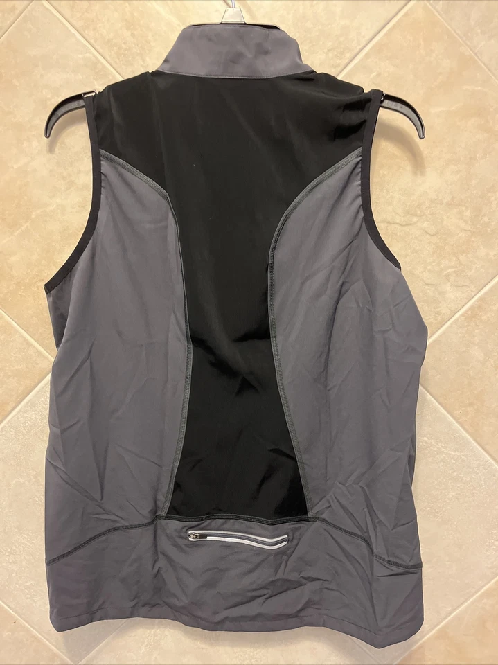 Chaleco de running transpirable de resistencia CW-X para mujer nuevo con etiquetas. Gris carbón grande nuevo con etiquetas Foto 2 de 4