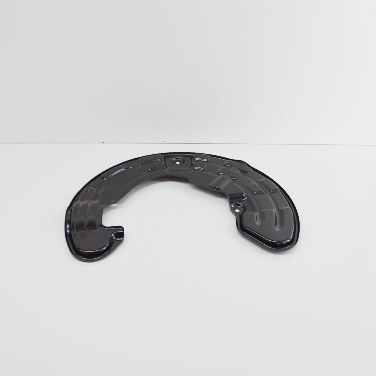 MERCEDES-BENZ A W176 Front Right Brake Disc Dust Shield A1764210620
