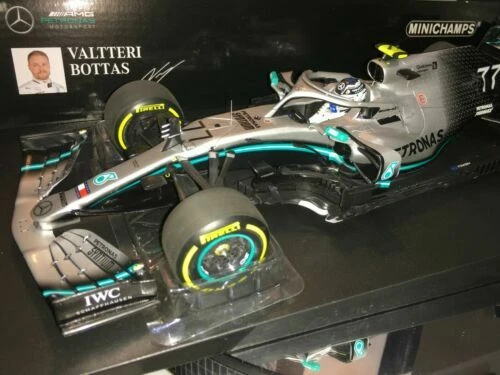 Modellini statici di auto da corsa Formula 1 mercedes GP scala 1:18