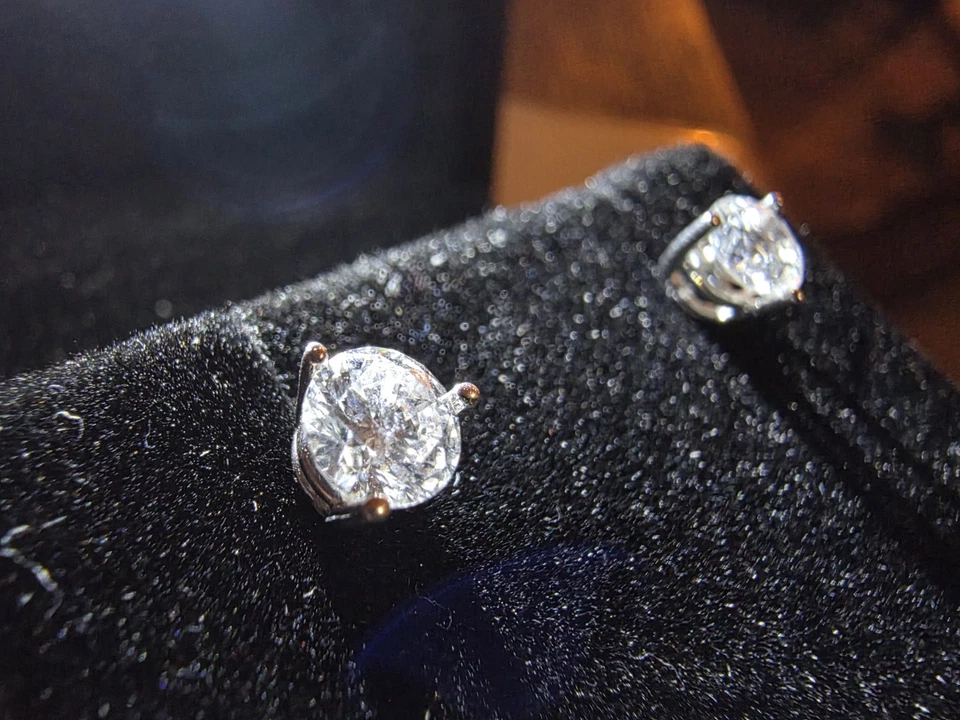 PENDIENTES NATURALES PLATINO DIAMANTE .69ctw - Certificado de autenticidad igi + Recibo + Garantía 💎 Foto 2 de 4