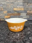 Vintage Pyrex Butterfly Gold 473-B, 1 Quart Casserole Dish Flowers