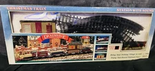 Dickensville Collectables Christmas Toy Train Set Station Track with Sound EUC