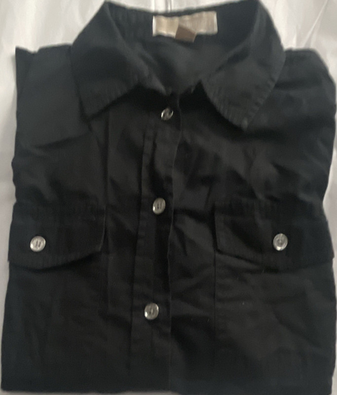 MICHAEL Michael Kors Black Solid Collared Long Sleeve Button-Up Shirt M