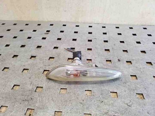 BMW X3 E83 Kotflügelblinker vorne links 2.00 Diesel 110kw 2004 26085299