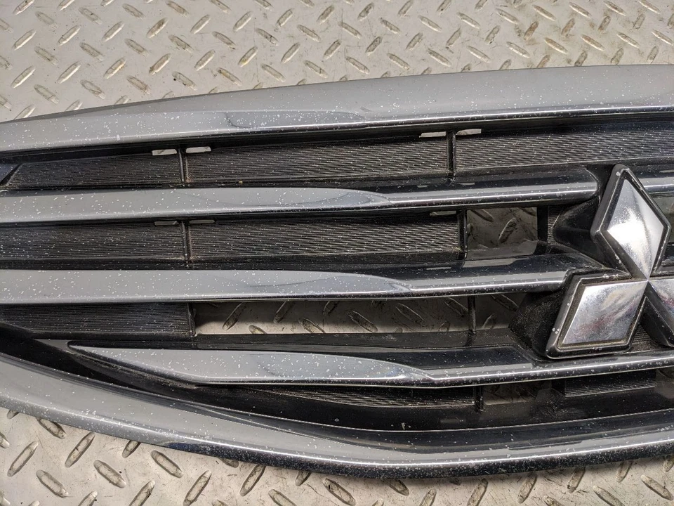 Grille Sedan Upper Fits 17-19 MIRAGE 1154736 - Image 4 of 4