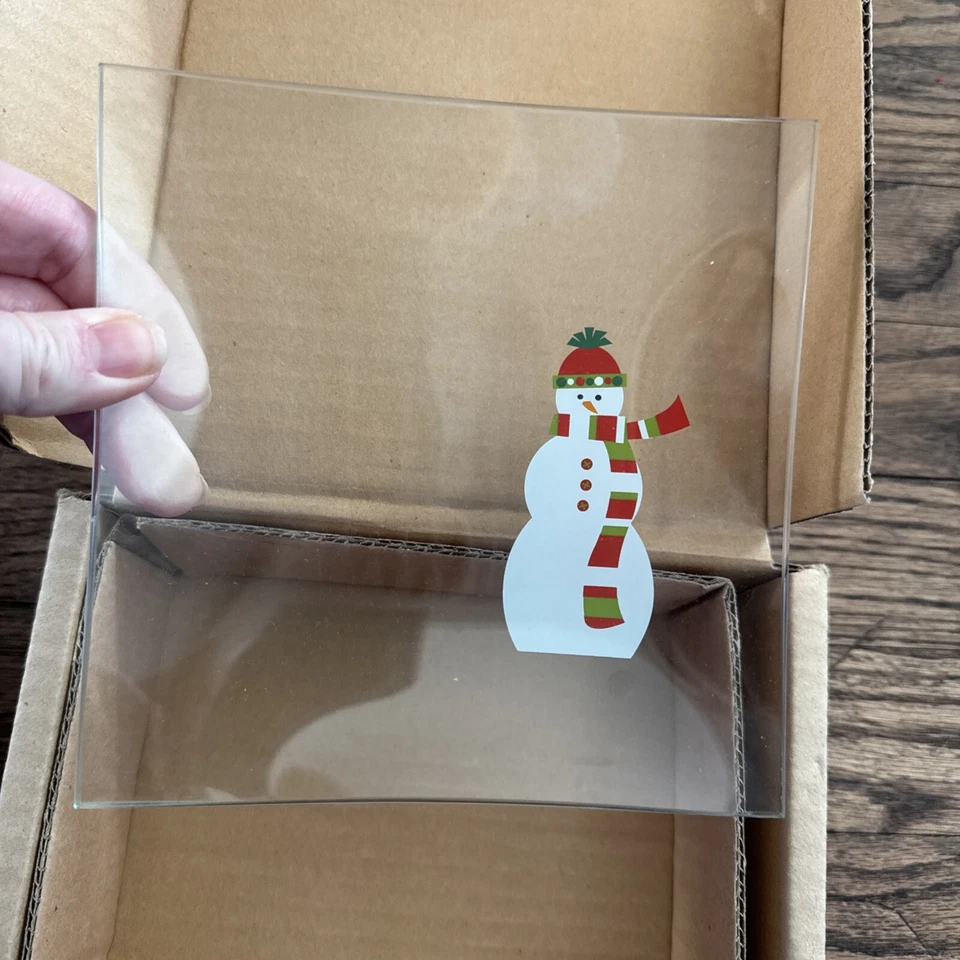 Pampered Chef Snowman Appetizer Plates 6" lot of 4 square glass EUC snowmen box - Image 3 of 4