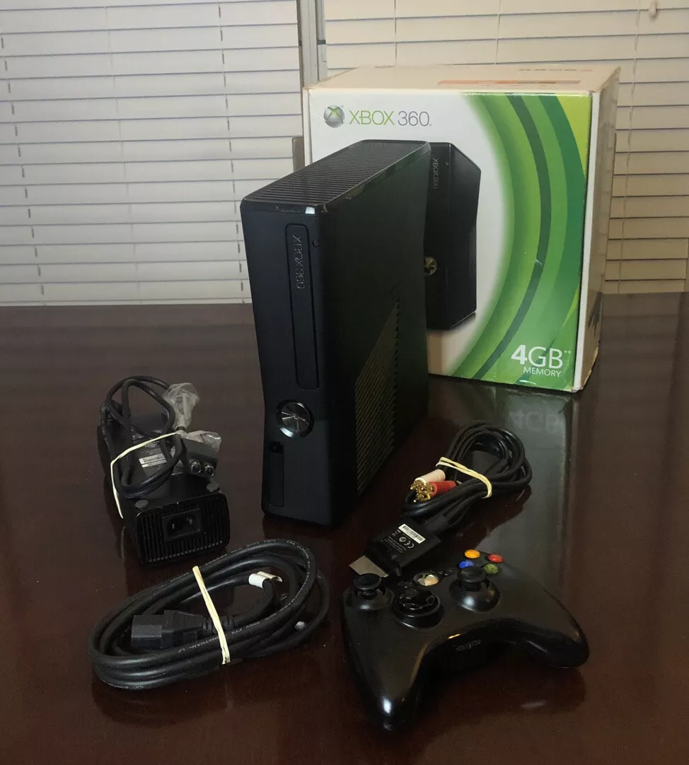 Xbox 360 4GB Console