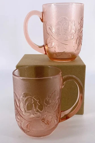 Vtg Arcoroc Rosa Pink Rosaline Rose Flower Embossed Glass Mug Set Of 2