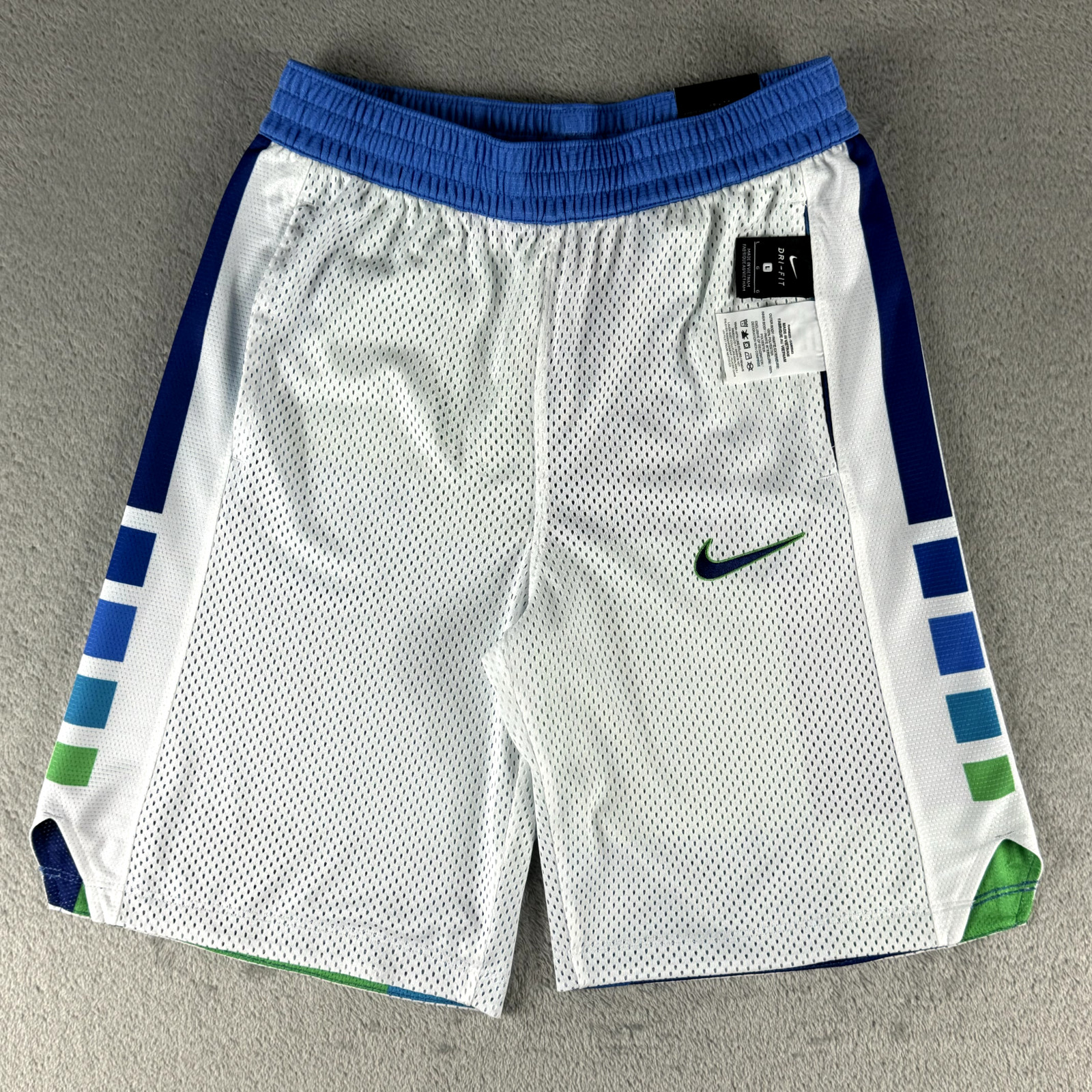 Nike Elite Boys Reversible Basketball Shorts CK3024-657 Blue/Green/White Size L