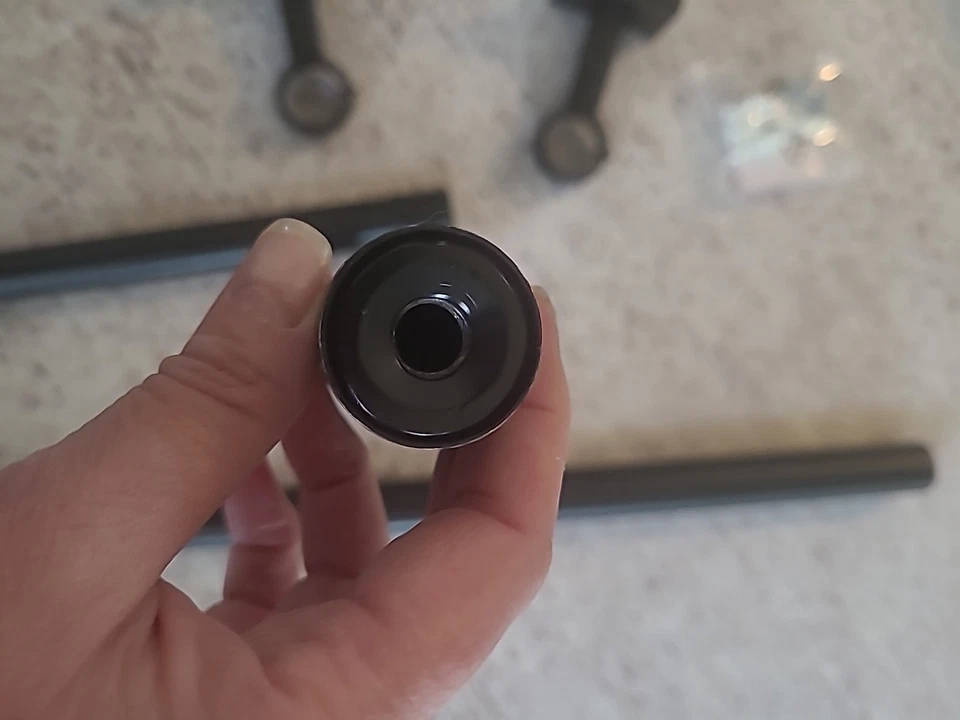 Vara de cortina padrão Pottery Barn ferro fundido e suportes 28-48" - Imagem 2 de 2