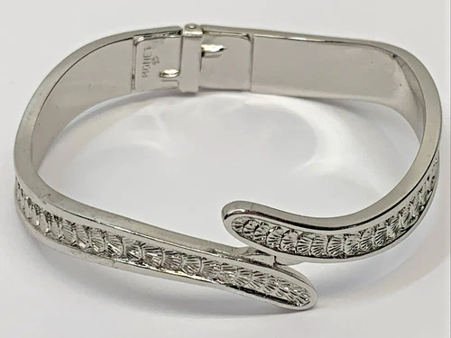 Vintage Monet Silver Tone Hinged Clamper Bangle Bracelet Retro Costume Jewelry