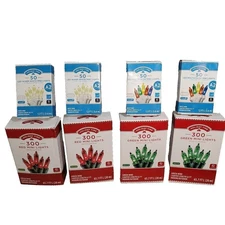 Holiday Time Christmas light Lot 4 Boxes 300 Lights and 4 Boxes of 50 Light New