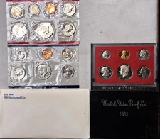 1981 Proof & Uncirculated Annual US Mint Coin Sets PDS 19 Coins