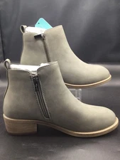 Vepose New York Womens Grey ZIP Up Ankle Bootie Size 7