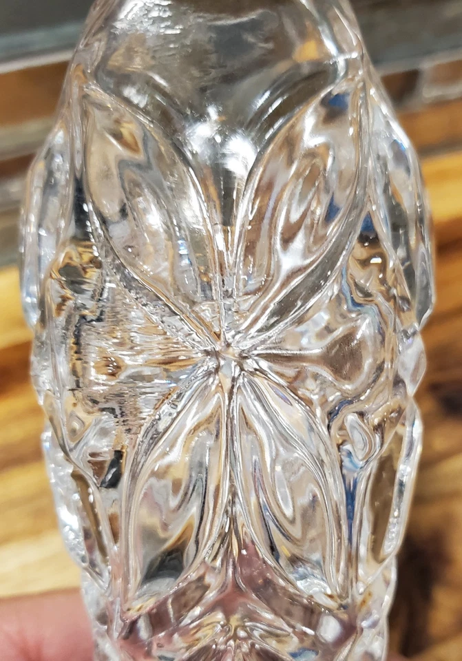 Elegante salero y pimentero vintage de vidrio transparente de 7" de alto Foto 3 de 4