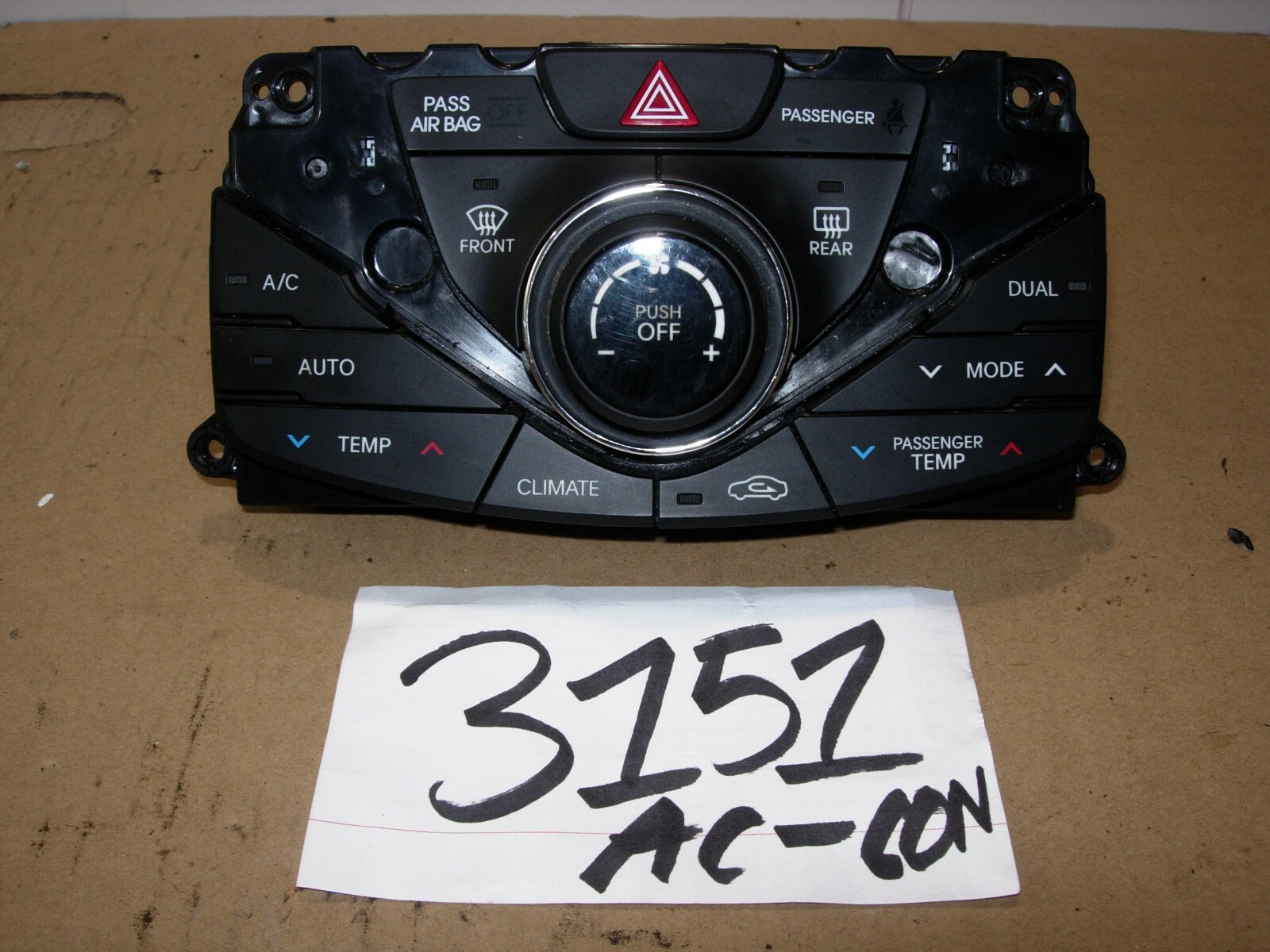 2012 2013 Hyundai Azera AC and Heater Control Used Stock #3151-AC 