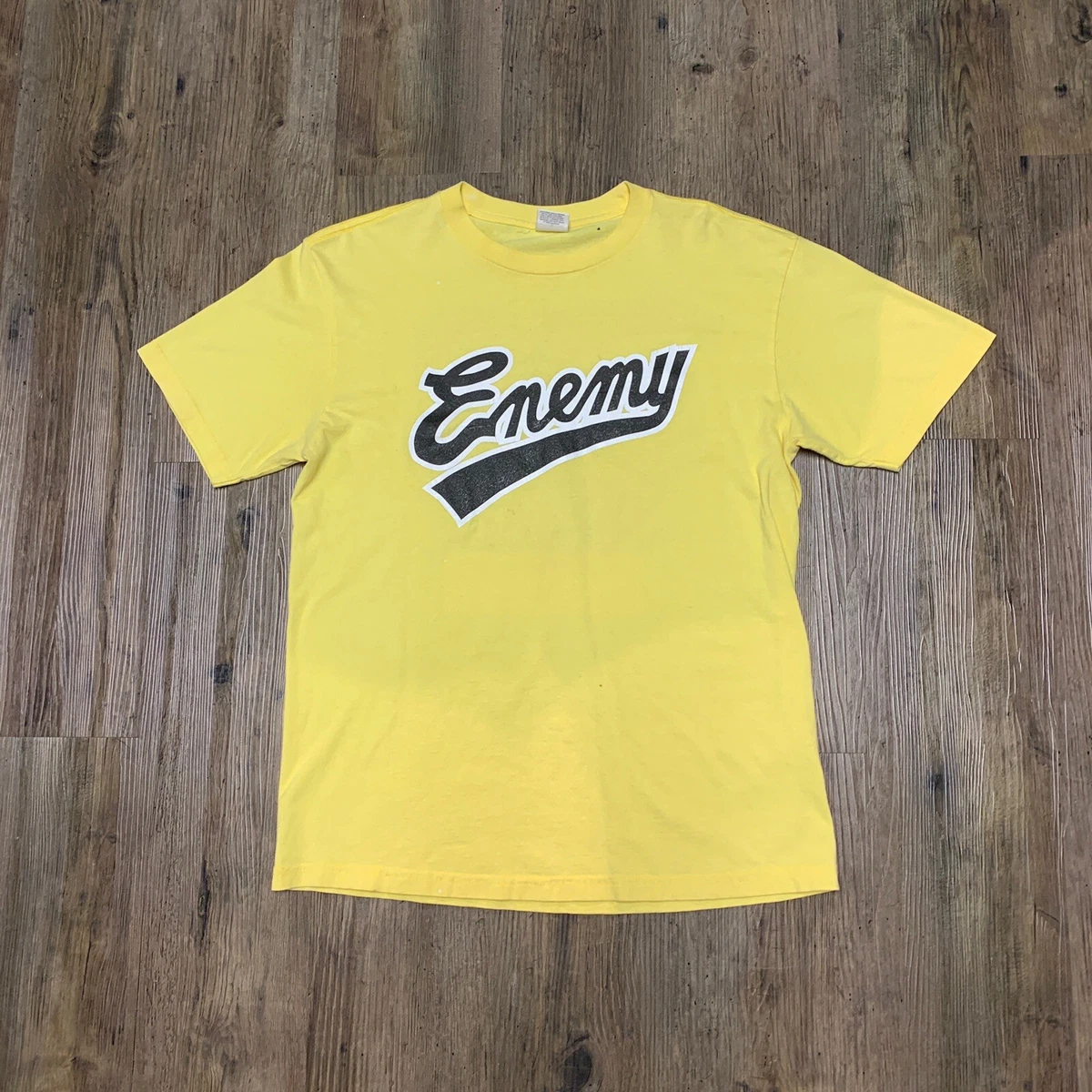 Supreme T-Shirt Public Enemy “Crosshairs” SS 2006 Size Large Yellow