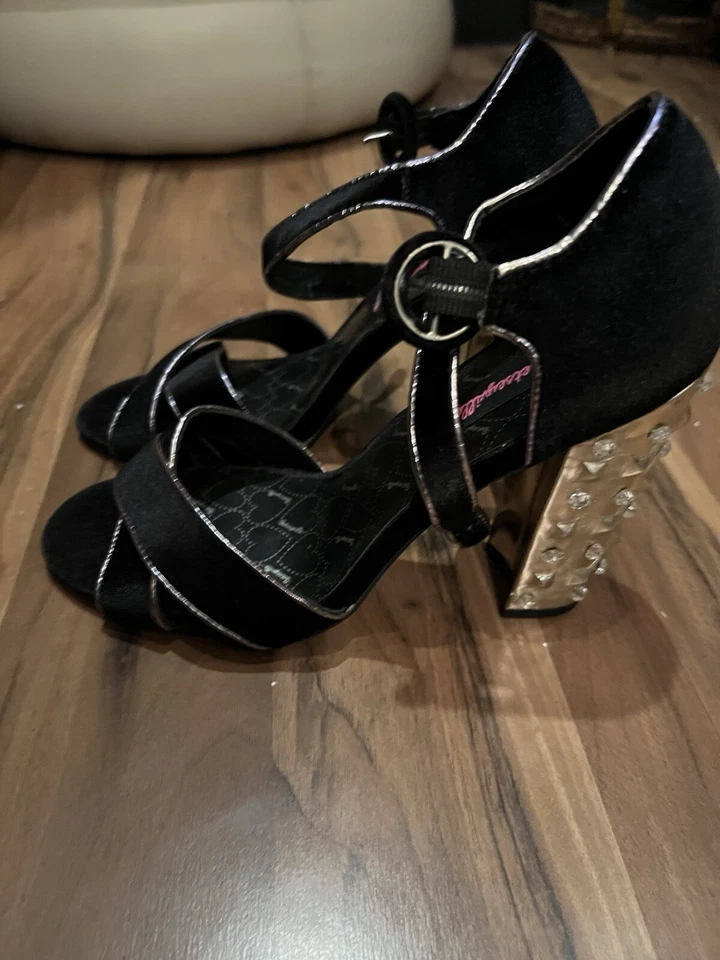 betseyville Shoe Women Size 8 - Изображение 2 из 4