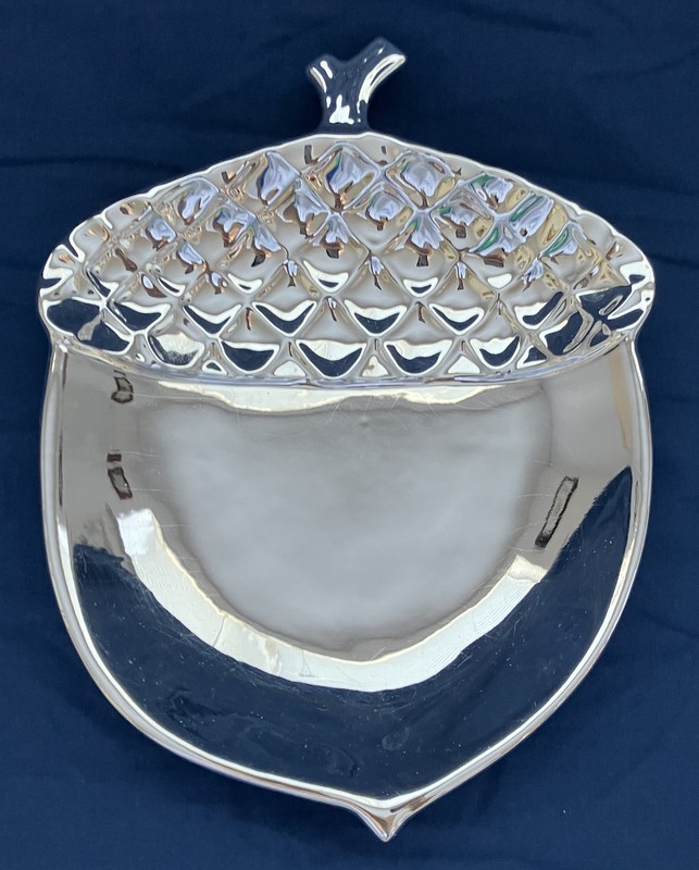 Silver Tone Acorn Shape Small Hors d'oeuvre / Nut / Candy Dish – Adorable!