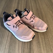 On Cloud Cloud Play Kids Size k3 Pink White Running Sneakers Shoes Athletic