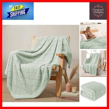 Luxurious Jacquard Waffle Fleece Throw Blanket Soft Warm Sage Green 130x150 CM