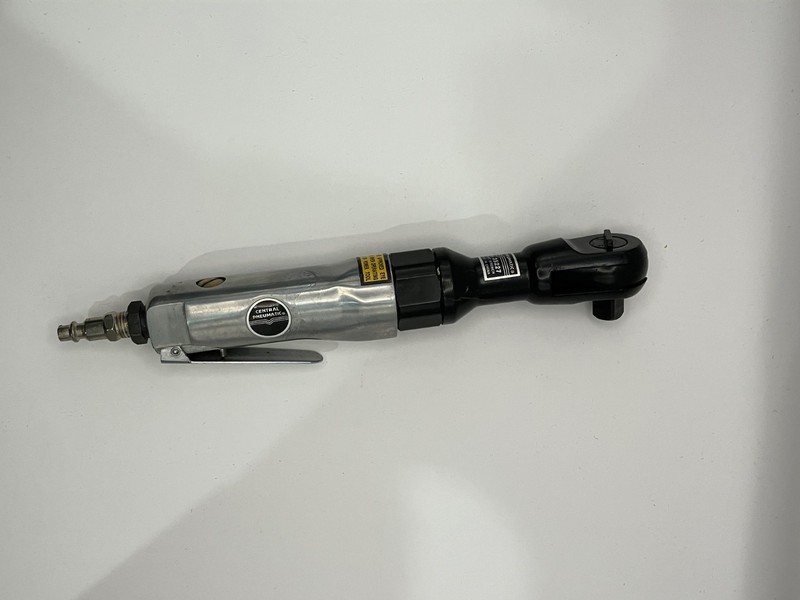 Central Pneumatic 1/2" Drive Air Ratchet Tested Working Gift