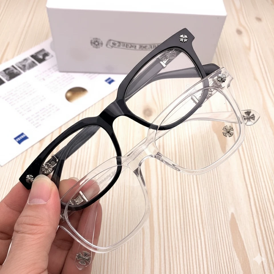 Gafas estilo corazones cromados - Gafas | Monturas de lujo negras y plateadas Foto 4 de 4