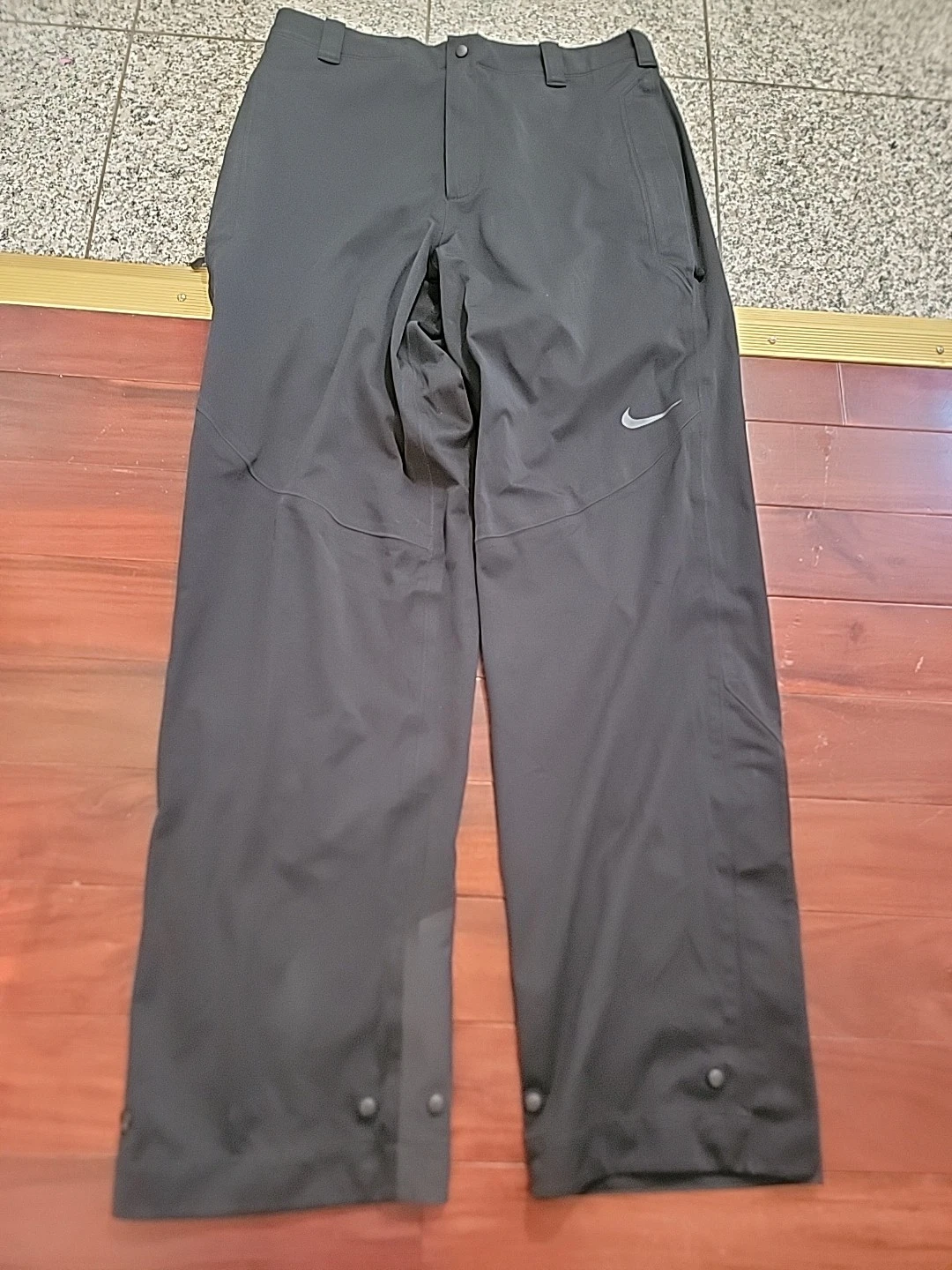 Nike Pants Mens Medium Black Storm Fit Rain Waterproof Golf Golfing Ankle Snap